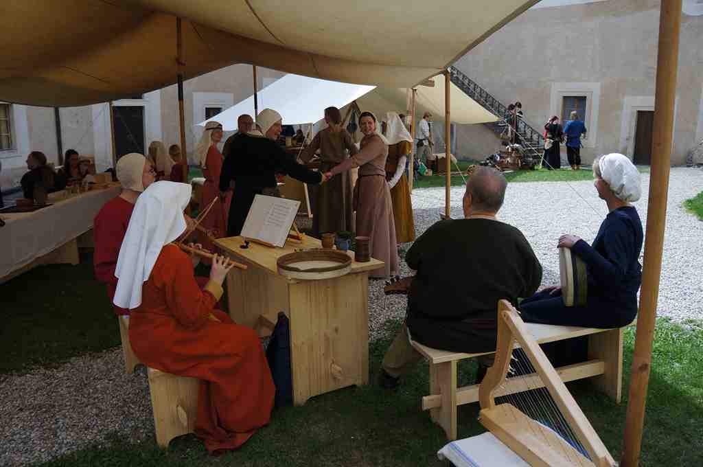Rosenburg- Historisches Burgtreiben 2013