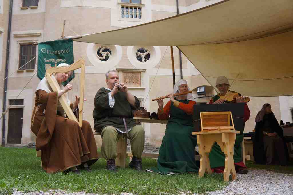 Rosenburg- Historisches Burgtreiben 2013
