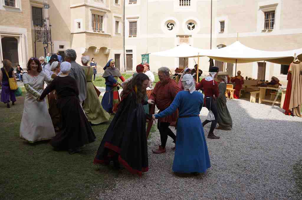Rosenburg- Historisches Burgtreiben 2013