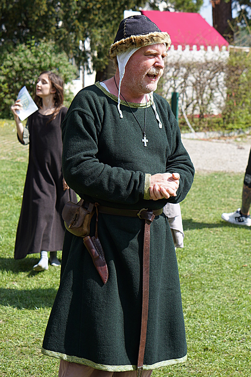 2017-04-09: Eulenspiels Spezialtanzgruppe SPEZZATO bei Auftritt auf Schloss Gloggnitz (Fotos)