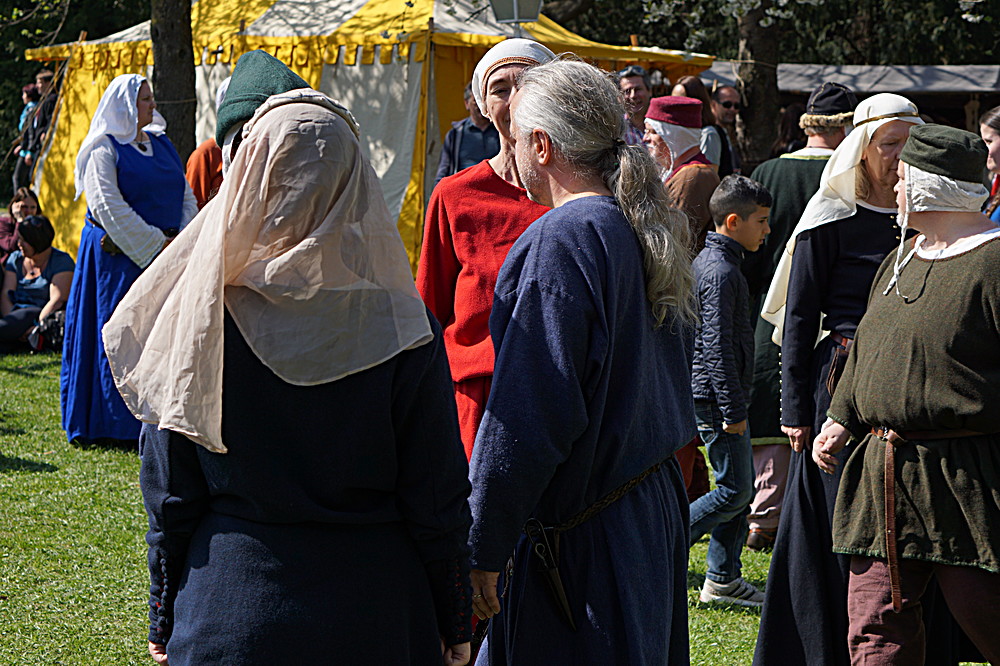 2017-04-09: Eulenspiels Spezialtanzgruppe SPEZZATO bei Auftritt auf Schloss Gloggnitz (Fotos)