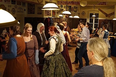 Bild: 2019 02 16 TROLLFERD - Historische Tanztaverne